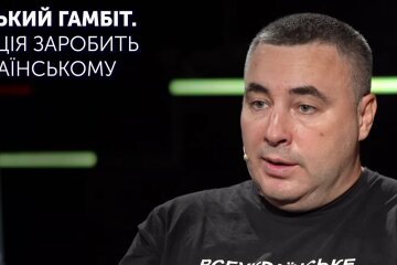 Роман Головін