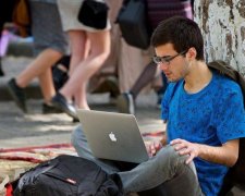 YouTube "ліг" по всьому світу