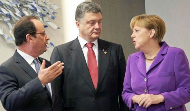 Порошенко, Олланд и Меркель поднимут Крымский вопрос