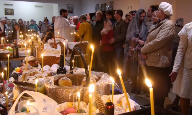 Пасхальная корзина 2019: что категорически нельзя освящать в церкви