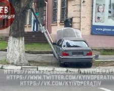 В Киеве водитель BMW устроил дикую аварию