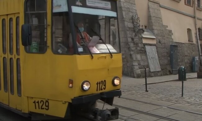 Транспорт Львова, скрін з відео