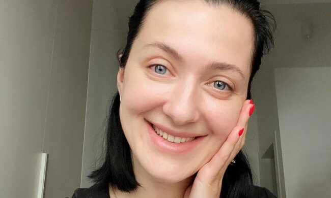 Сльози допомогли чи Дід Мороз? Сніжана Бабкіна повернулась в Instagram