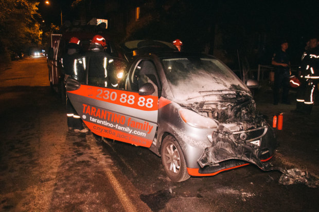 В Киеве вспыхнула машина с пиццей: кавказец захотел лакомство "с дымком"