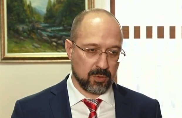 Денис Шмыгаль, скрин из видео