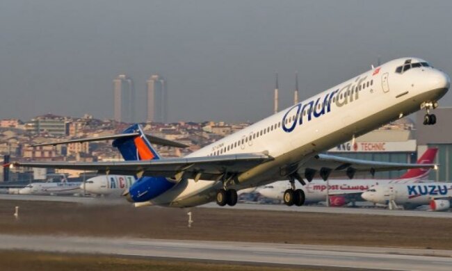 Всього 77 євро коштує переліт з Одеси до Стамбулу і назад (фото) 