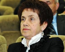 Дружина Януковича торгує в Криму делікатесами