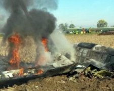 В Италии взорвался экспериментальный самолет: погибли двое (фото) 