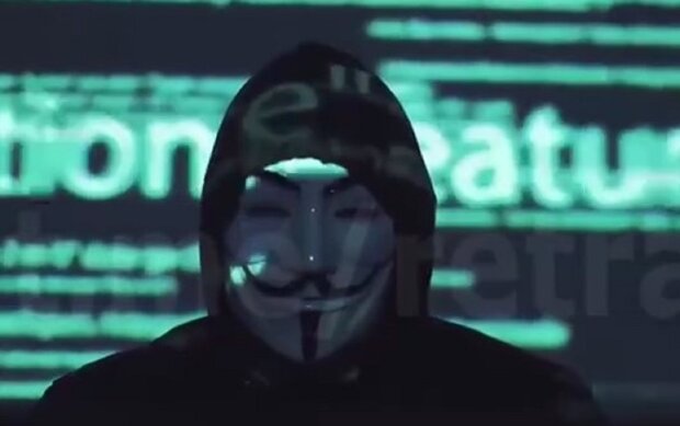 Ненастоящие Anonymous дали 3 дня россиянам, чтобы вывести деньги: средства с карт уйдут на нужды ВСУ