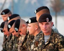 Врагу не выжить: мощь украинской армии показали на эффектных фото