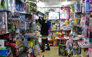 Детские игрушки. Фото: скрин youtube