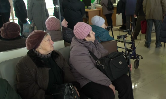 Пенсіонери. Фото: скрін youtube