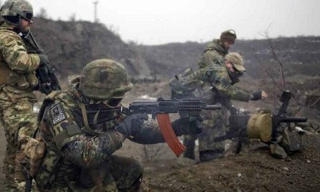 Українські воїни відігнали від Маріуполя одразу дві групи диверсантів