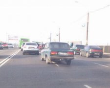 Audi зіткнулася з маршруткою в Маріуполі: є постраждалі