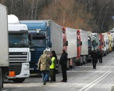 Януковичу не снилося: як Україна "бойкотує" торгівлю з окупантом