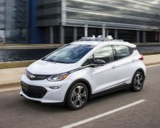 Беспилотные авто General Motors вышли из-под контроля