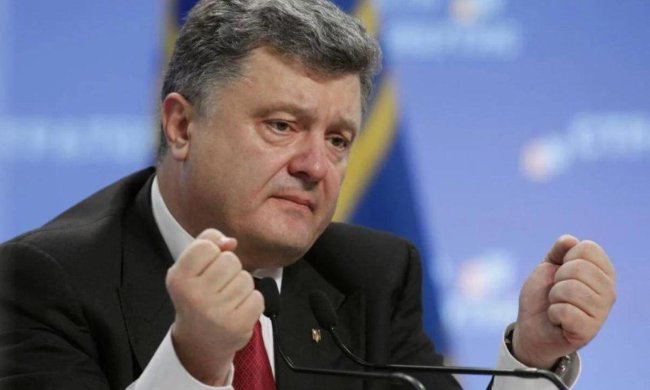 Кошовий зганьбив Порошенка на всю країну: привітав жінок з 8 березня у жовтні