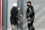 У Києві охоронець супермаркету заспокоїв "голу" жінку кулаком: "Хто тут їб*нько?"