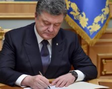 Президент дозволив не погашати зовнішні борги