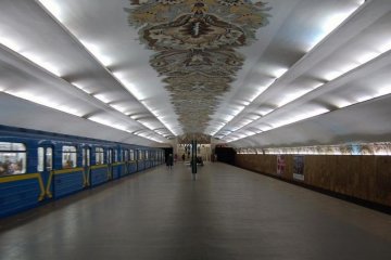 Киевское метро ищет банка-партнера