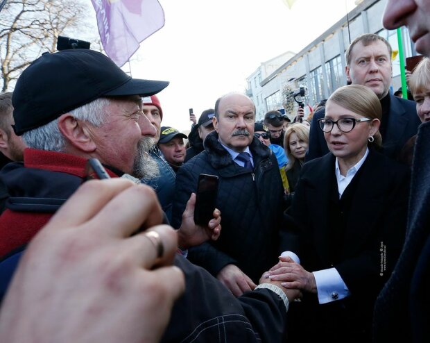 Тимошенко озадачила украинцев странным поздравлением с Новым годом: "Будет ж*па"