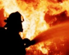 У пожежі під Дніпропетровськом загинули троє людей