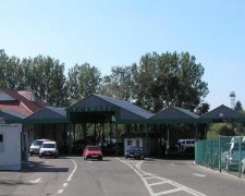 Скандал на таможне: жители Волыни устроили коррупционный бунт