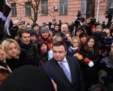 Вбивство Ноздровської: розлючений натовп ледь не розірвав головного копа Київщини