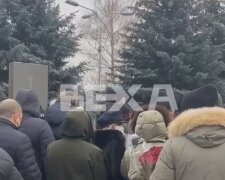 У Харкові під час похорону Кернеса "жартівники" запустили салют: "Радіють?"