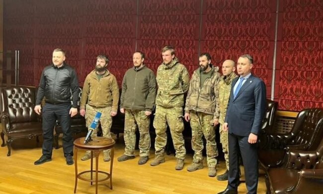 Повернені захисники "Азовсталі", фото: Telegram