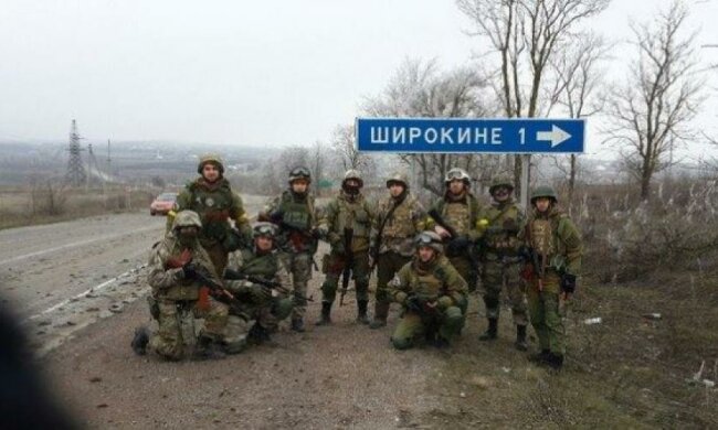 Вночі бойовики тричі обстріляли сили АТО у Широкиному