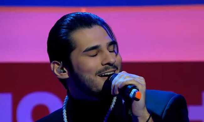 Нікіта Ломакін, кадр з програми "Голос країни"