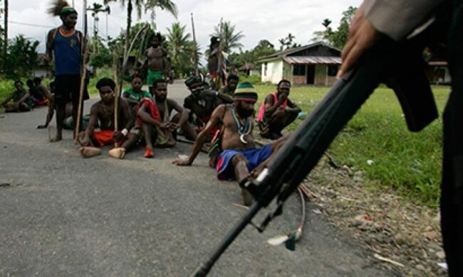 Гвінейські правоохоронці провели рейд проти місцевих канібалів