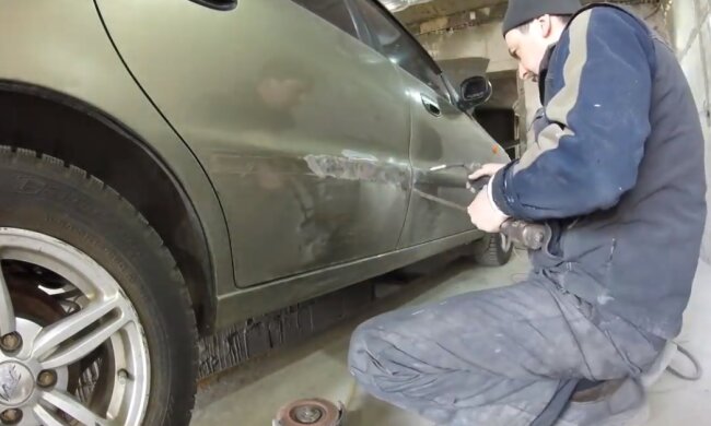 Іржа на кузові, скріншот відео