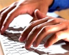 The Guardian звільнила журналіста за фейкові коментарі