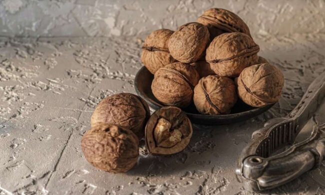 Грецкие орехи, фото meta
