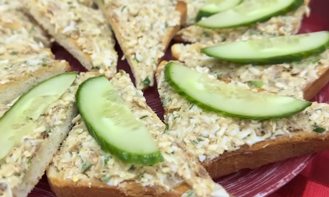 Еврейская намазка, кадр из видео