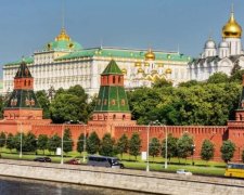 Піонтковський сказав, що утримує Кремль від "гарячої" війни