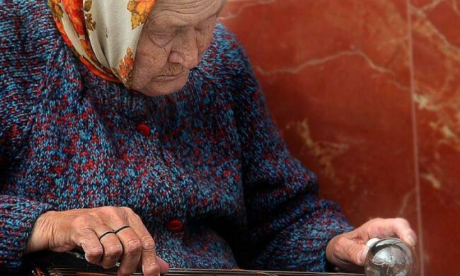 Блюзовый хит бабули из Гомеля заинтересовал МТV