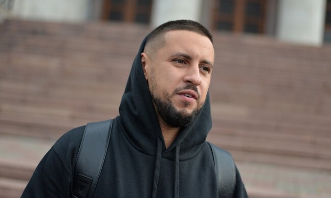 Монатик в жизни