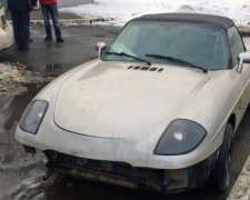 Столичний водій замаскував Fiat під Porschе