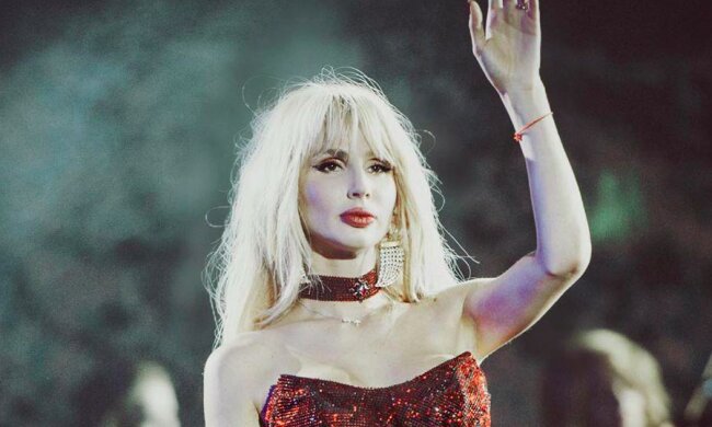 Мистическая Лобода показала, как приручает опасных хищников: "Колдуете?"