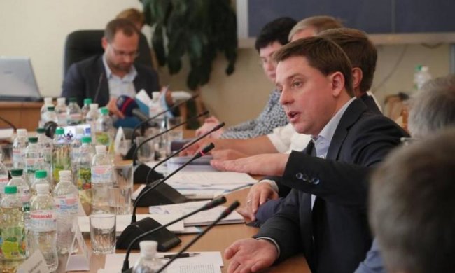 Здалися Луценку: депутати залишили Довгого без імунітету