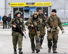 Военная база в центре города: террористы превратили Луганск на оружейный склад