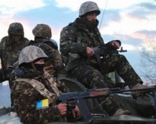 Українці відбили танкову групу бойовиків під Широкиним (відео)