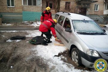 Постраждале авто. Фото: Facebook