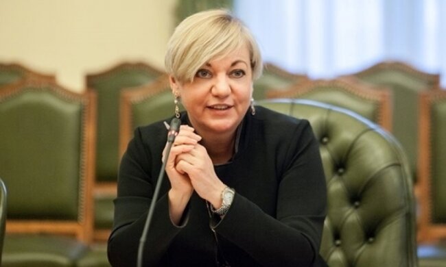 Гонтарева вела переговори з росіянами про продаж банку - журналіст