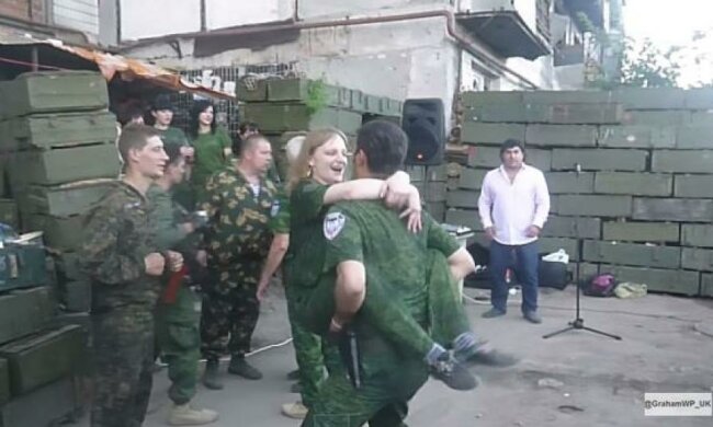 На день народження Гіві влаштував «брудні танці» з терористками (відео)