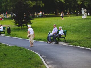 пенсионеры в Украине, фото Pxhere