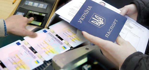 Вибори 2019: власники ID-карток не зможуть голосувати, що забули розповісти українцям